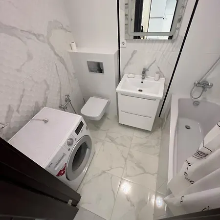 House вул зелена 204 новобуд Apartman