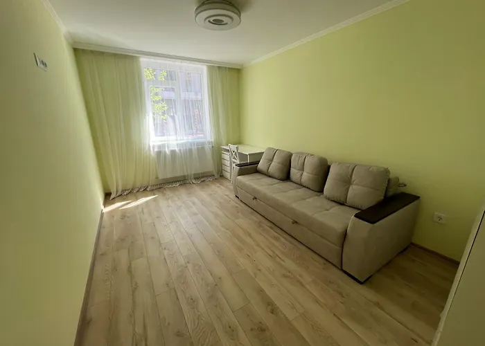 דירה House вул зелена 204 новобуд *